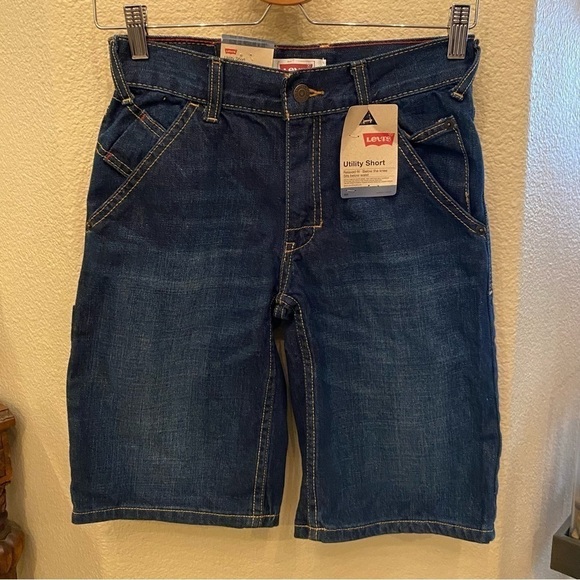 NWT~LEVI’S Kids Utility Hudson Blue Jean Shorts Size 12 Reg - Picture 3 of 7